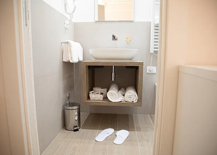 Отель типа "постель и завтрак" Roxy Luxury House