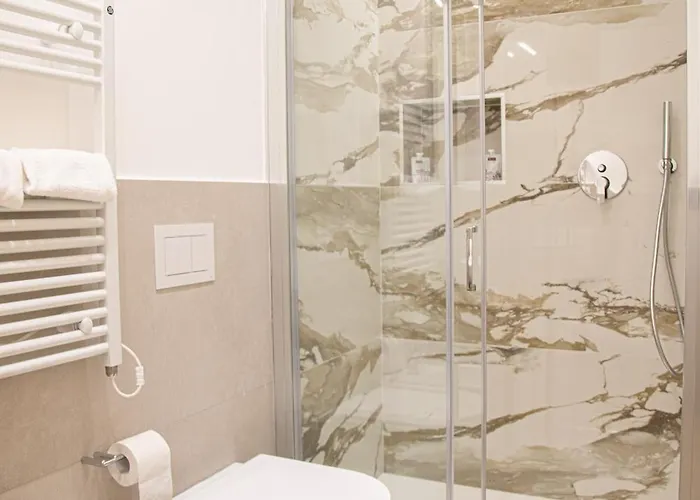 Отель типа "постель и завтрак" Roxy Luxury House Рим