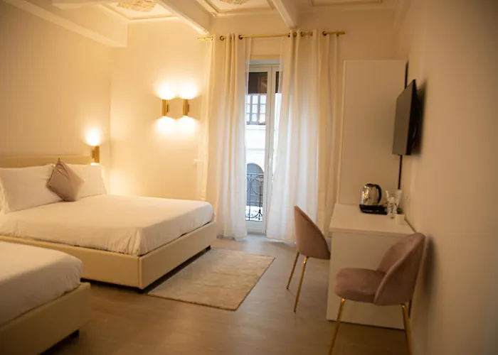Отель типа "постель и завтрак" Roxy Luxury House 4*